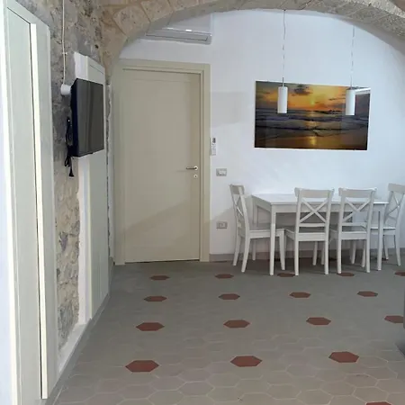 4 * Carloforte (Isola di San Pietro)