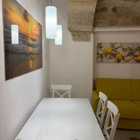 Apartamento 4 *