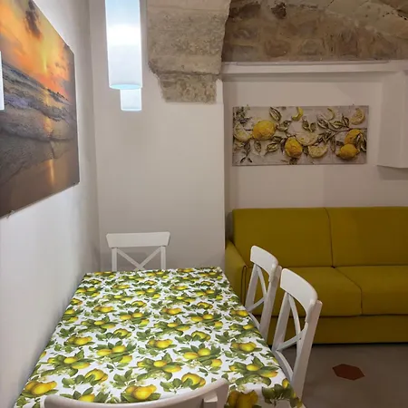 Apartamento 4 *