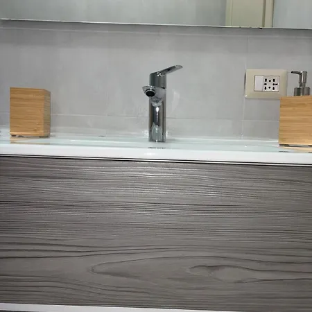 Apartamento 4 *